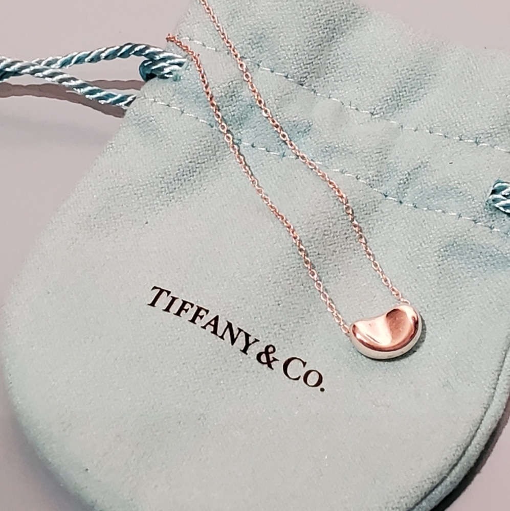 Tiffany & Co. Elsa Peretti Bean Necklace